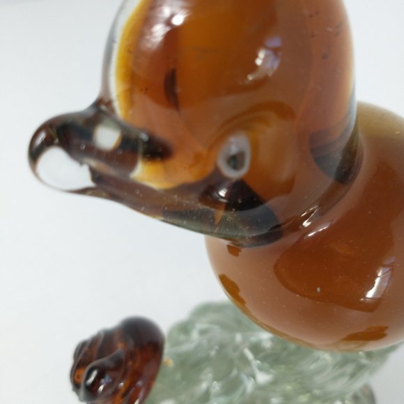 Murano Large Glass Art Brown/Tan Bird with Brown/White Tails - Picture 10 of 16